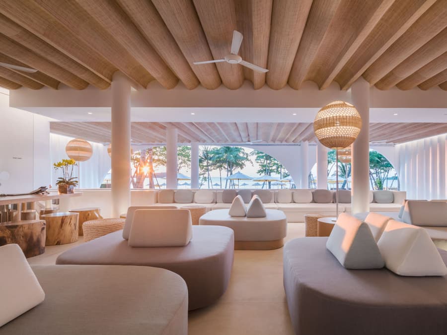 SALA Samui Chaweng Beach Resort