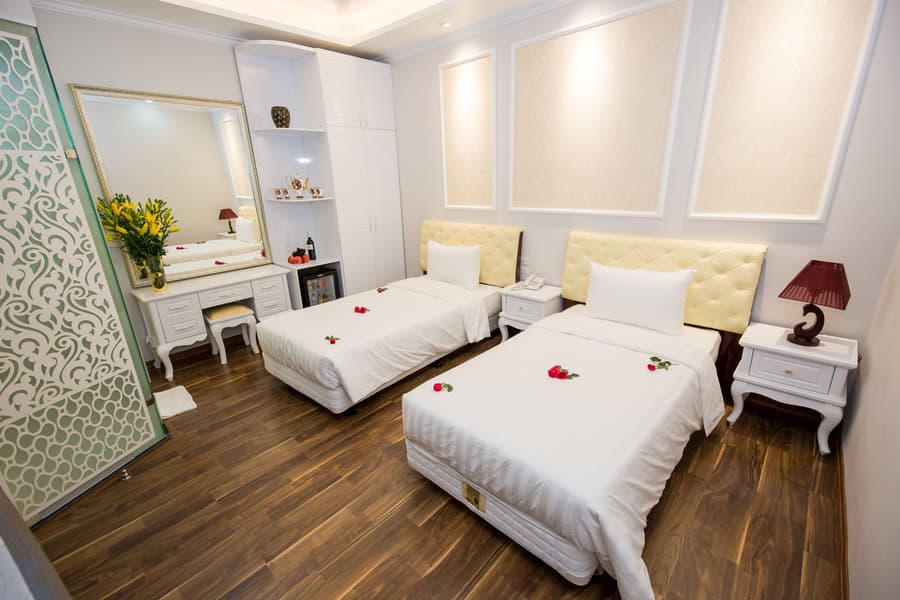 Little Hanoi Deluxe Hotel