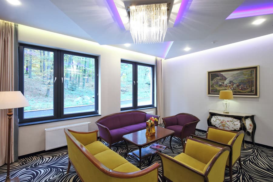 Carlsbad INN hotel & apartments