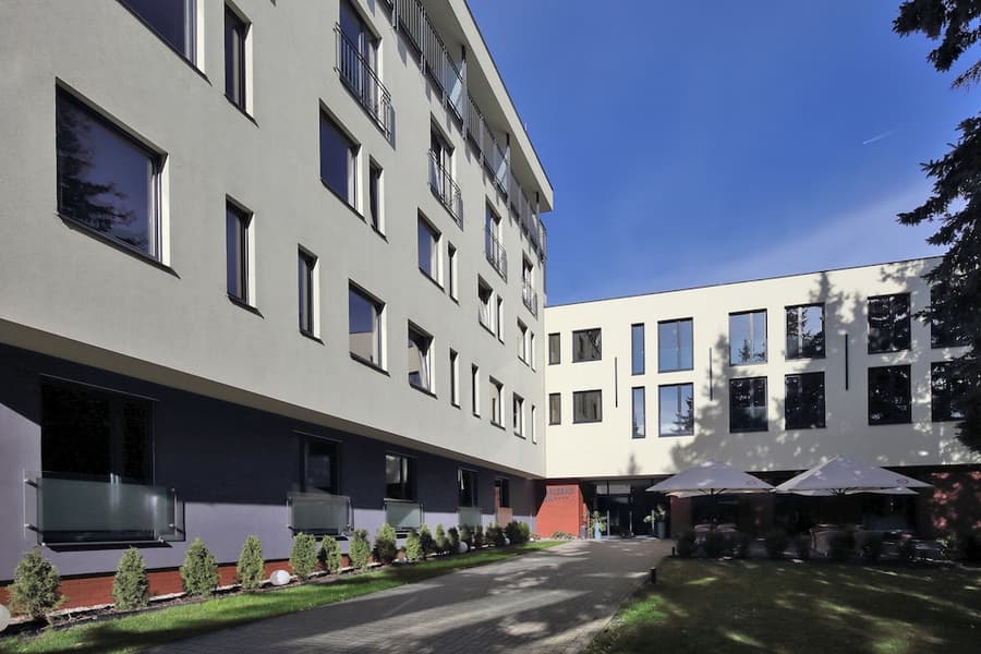 Carlsbad INN hotel & apartments