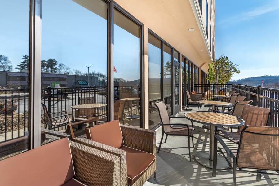 Holiday Inn Knoxville N - Merchant Drive by IHG