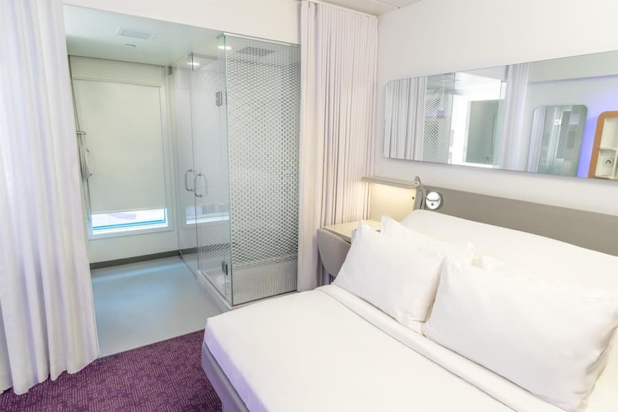 YOTEL Boston