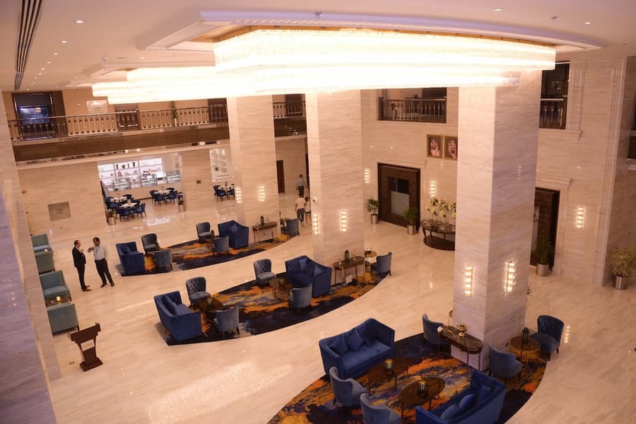Warwick Al Khobar