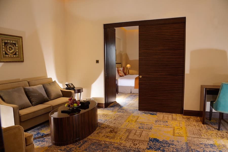 Warwick Al Khobar