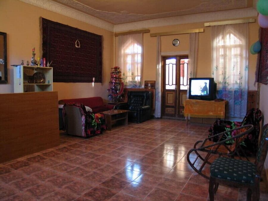Islambek Hotel & Travel