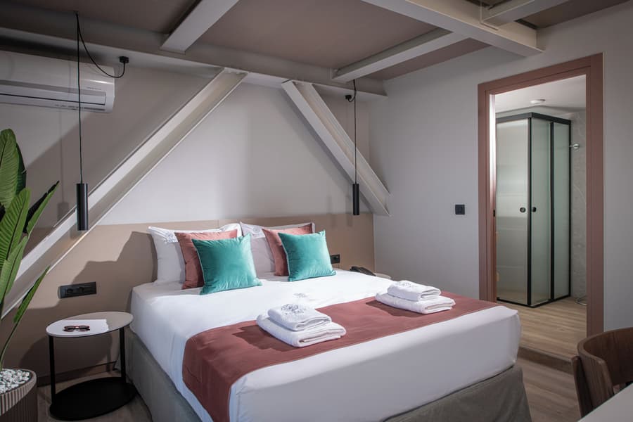 Infinity City Boutique Hotel