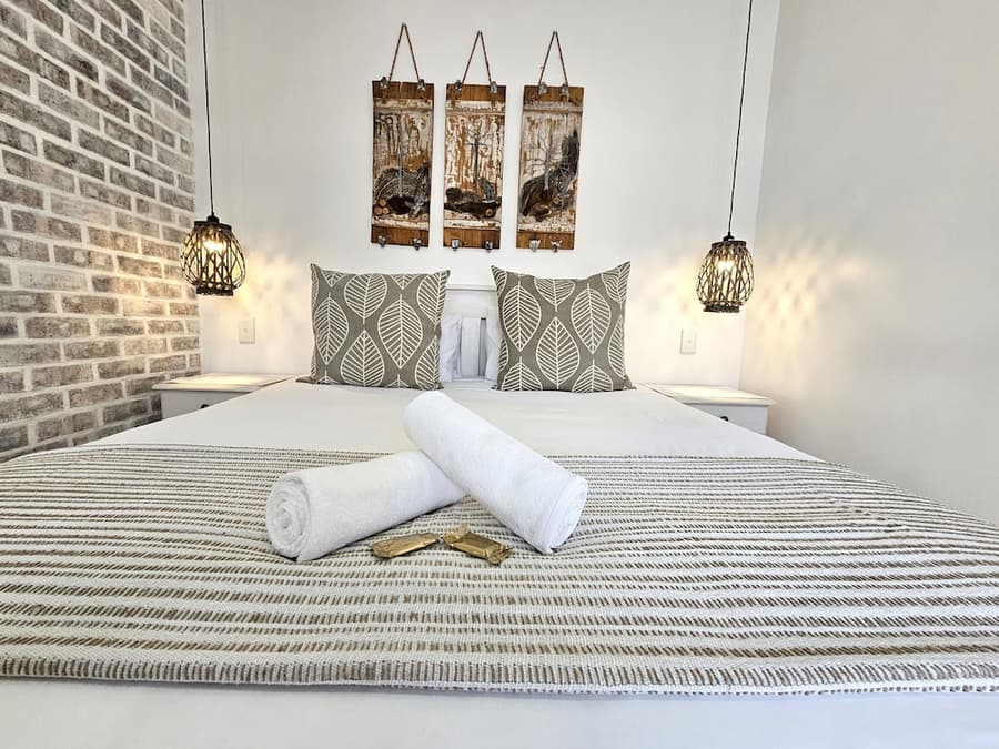 Lalapanzi Guest House