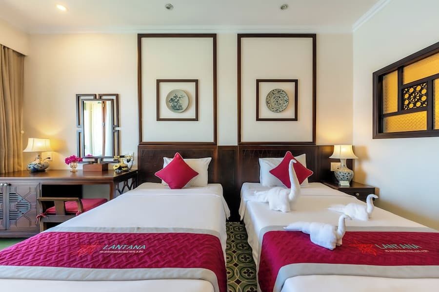 Lantana Riverside Hoi An Hotel