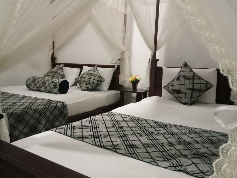 Sigiriya Rock Gate Resort