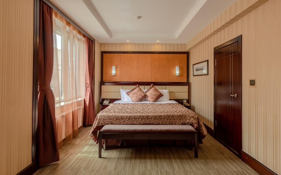 The Grand Hill Hotel