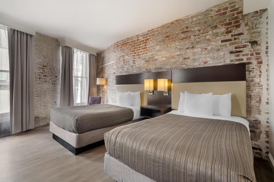 Best Western Plus St. Christopher Hotel