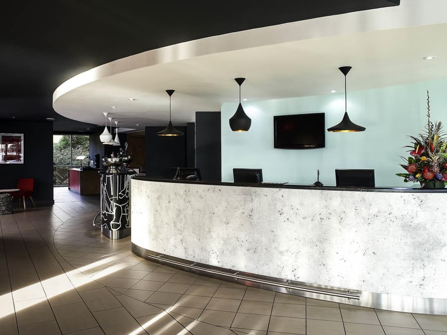 ibis Swansea