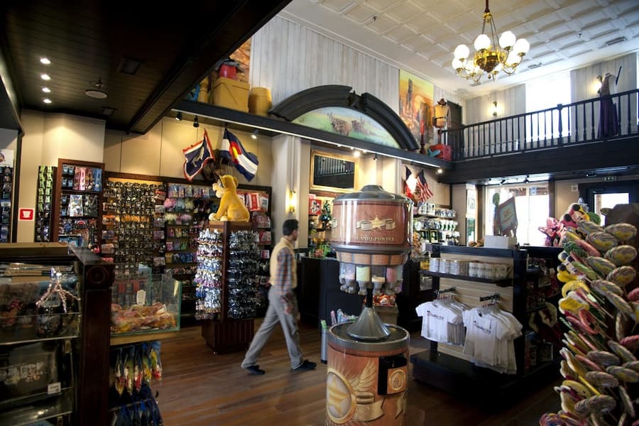 Disney Hotel Cheyenne