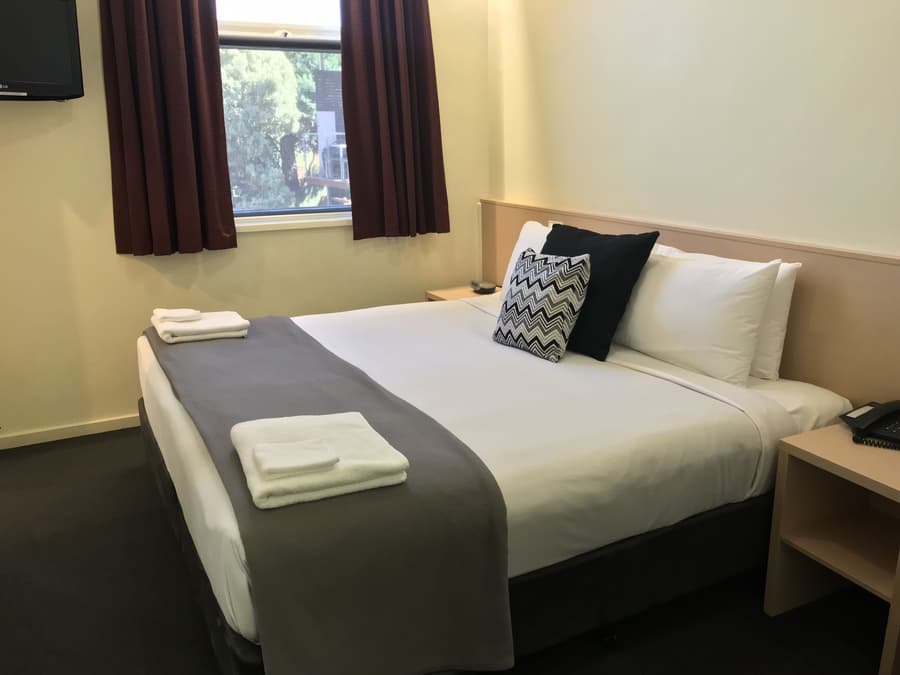 Miami Hotel Melbourne