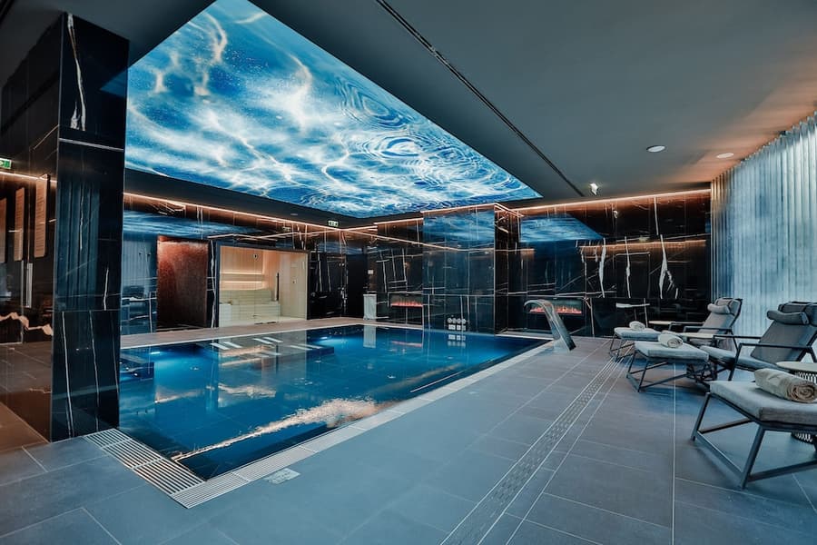 EPIC SANA Marques Hotel