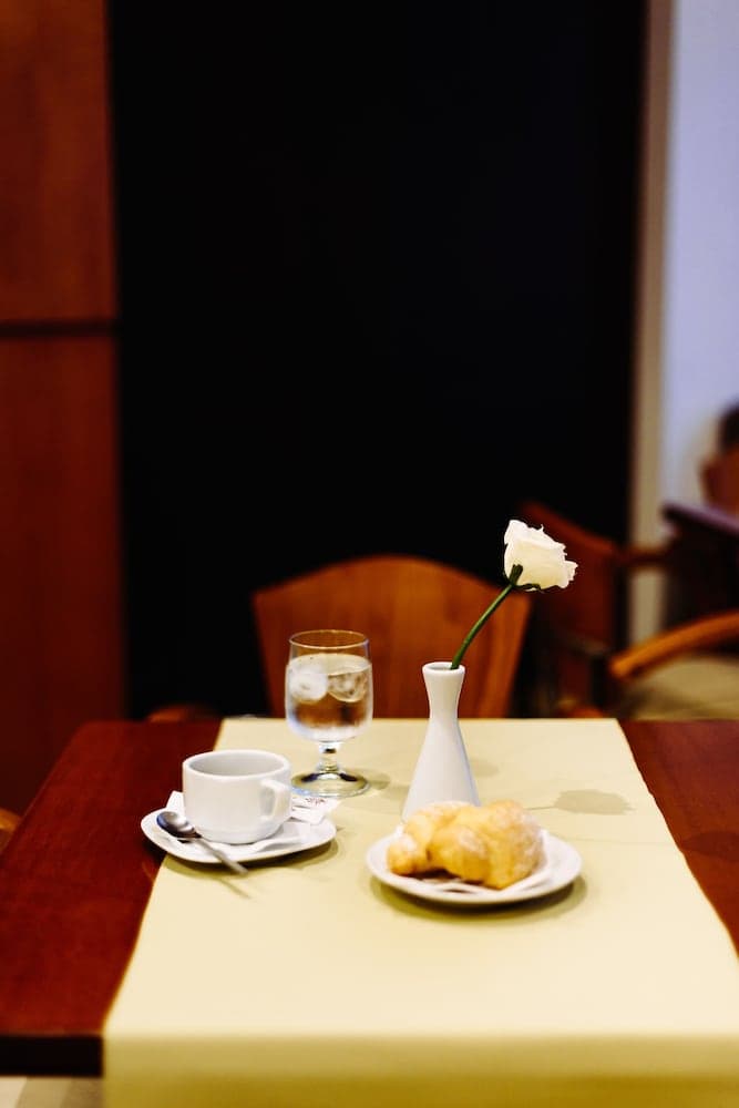 The Athens Mirabello