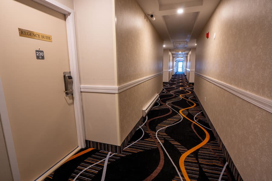 Hyannis Plaza Hotel
