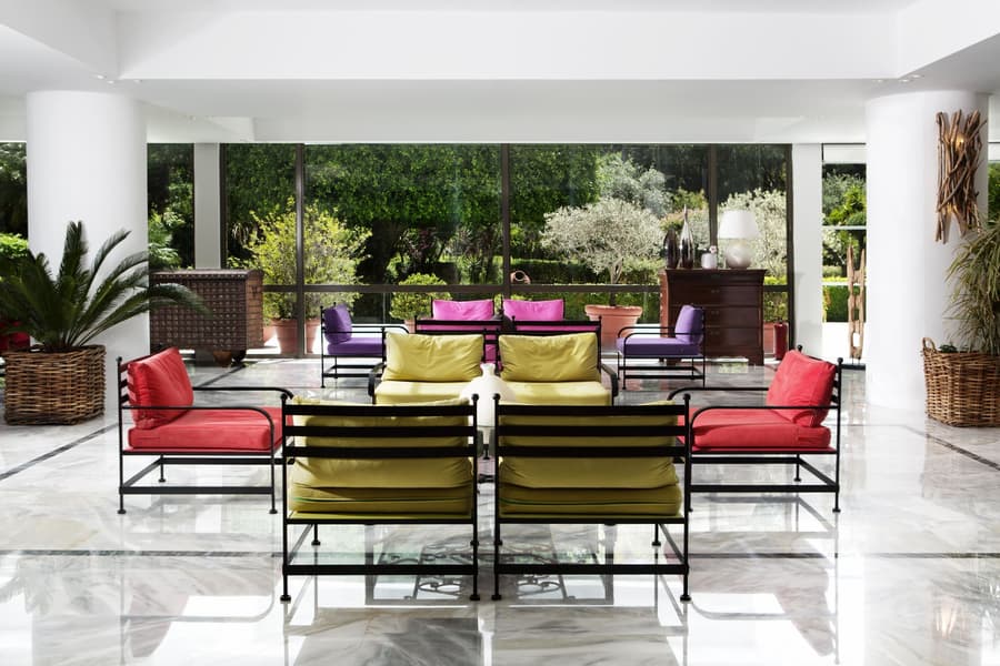 Dionysos Hotel