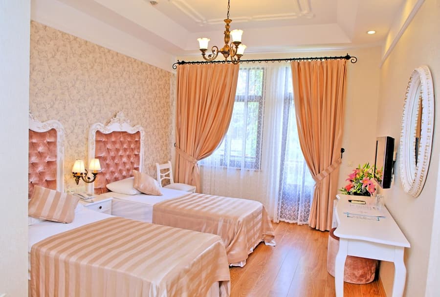 Aspen Hotel - Special Class