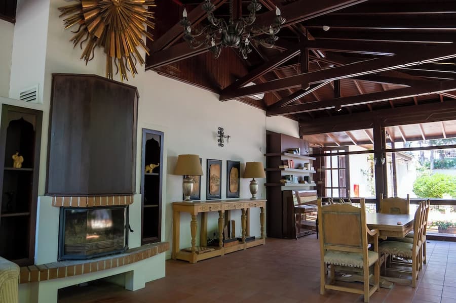 Aspen Hotel - Special Class