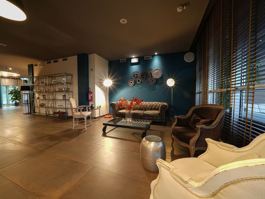 La Meridiana Bleisure Hotel