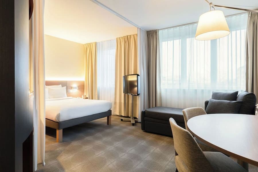 Novotel Suites Geneve Aeroport