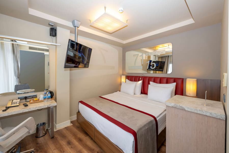 Ramada by Wyndham Istanbul Pera
