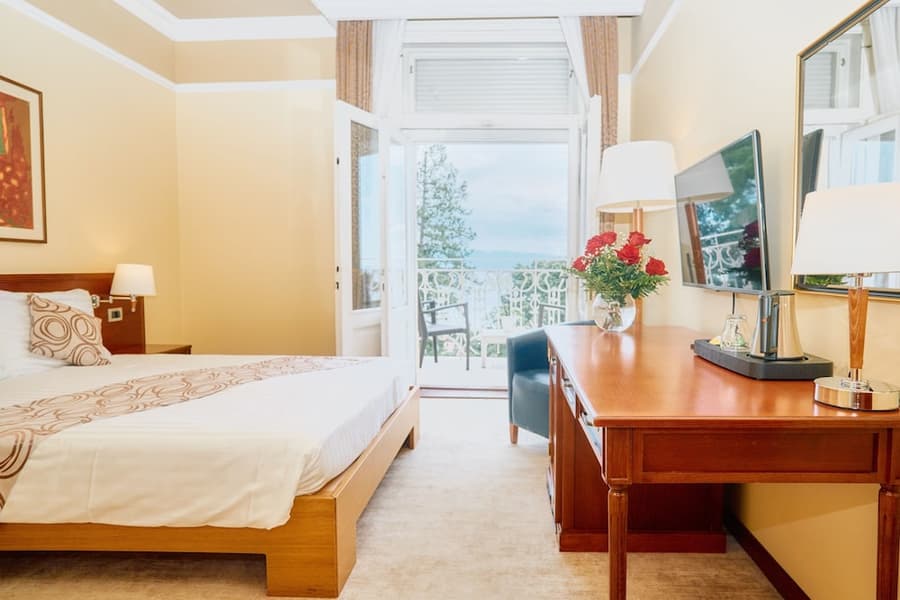 BRISTOL Hotel Opatija