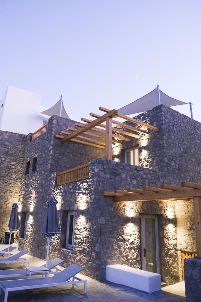 Argo Hotel