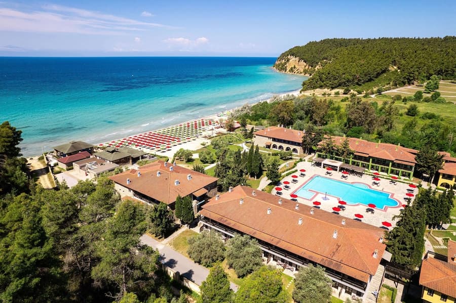 Simantro Resort