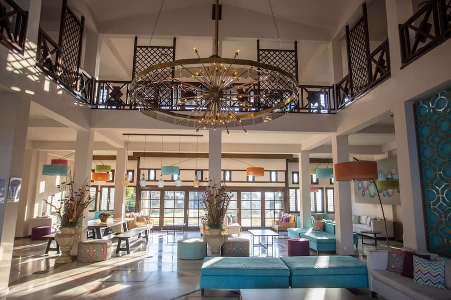 Simantro Resort