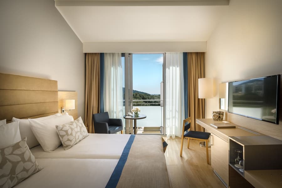 Valamar Argosy Hotel