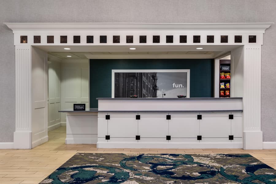 Hampton Inn & Suites Albany-Downtown