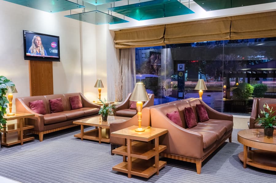 Avenue Hotel