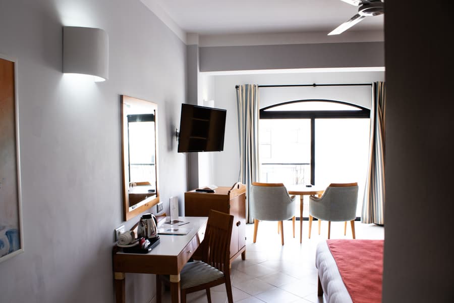 Calypso Hotel