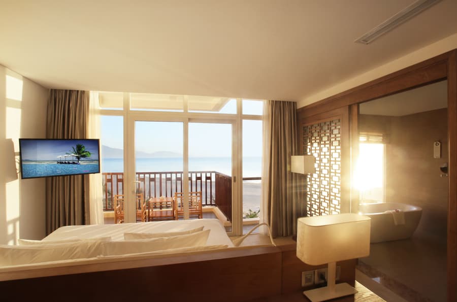 Sandy Beach Non Nuoc Resort