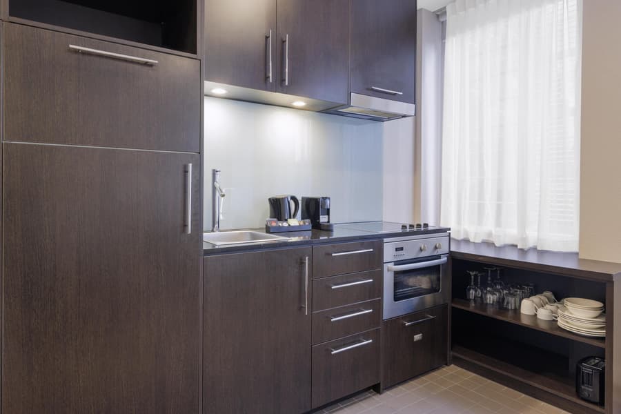 Oaks Melbourne on Collins Suites