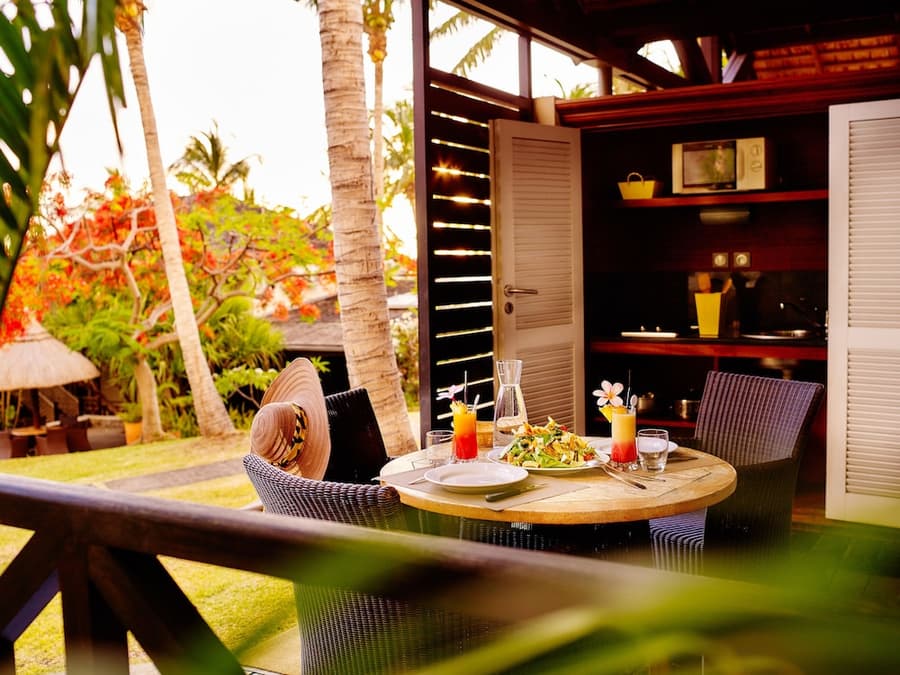 Iloha Seaview Hotel