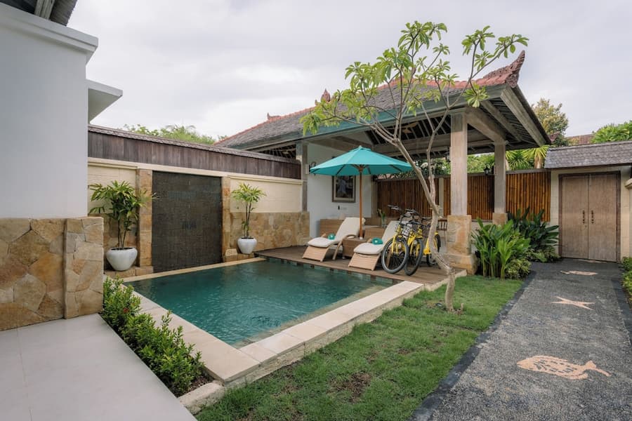 Vila Ombak Hotel