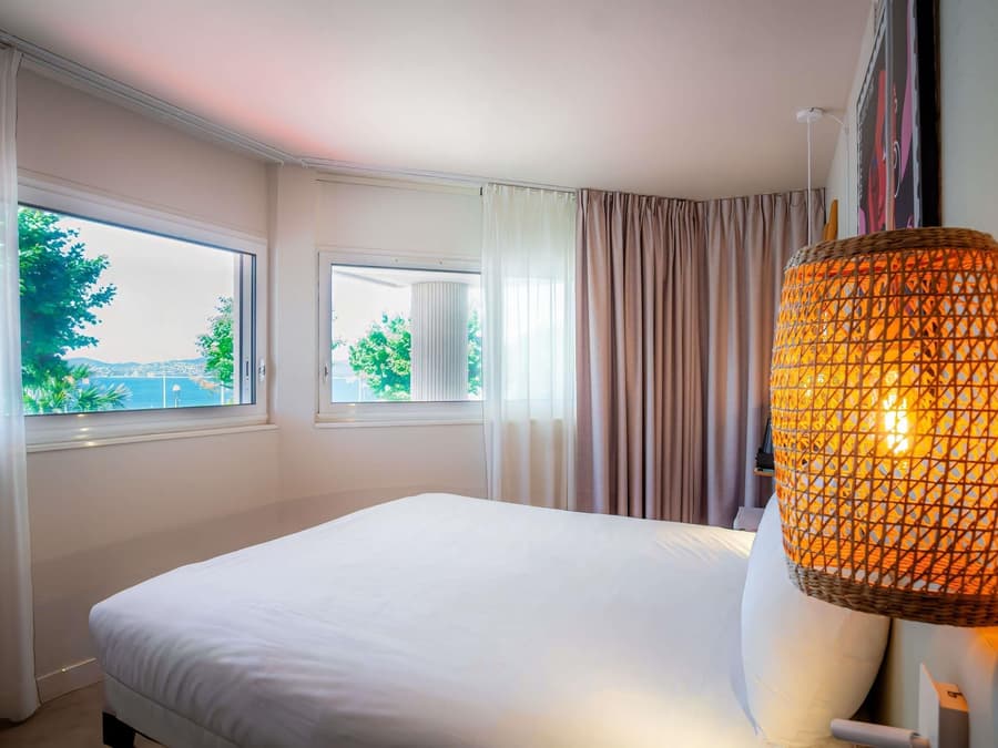 Mercure Saint Raphael Centre Plage