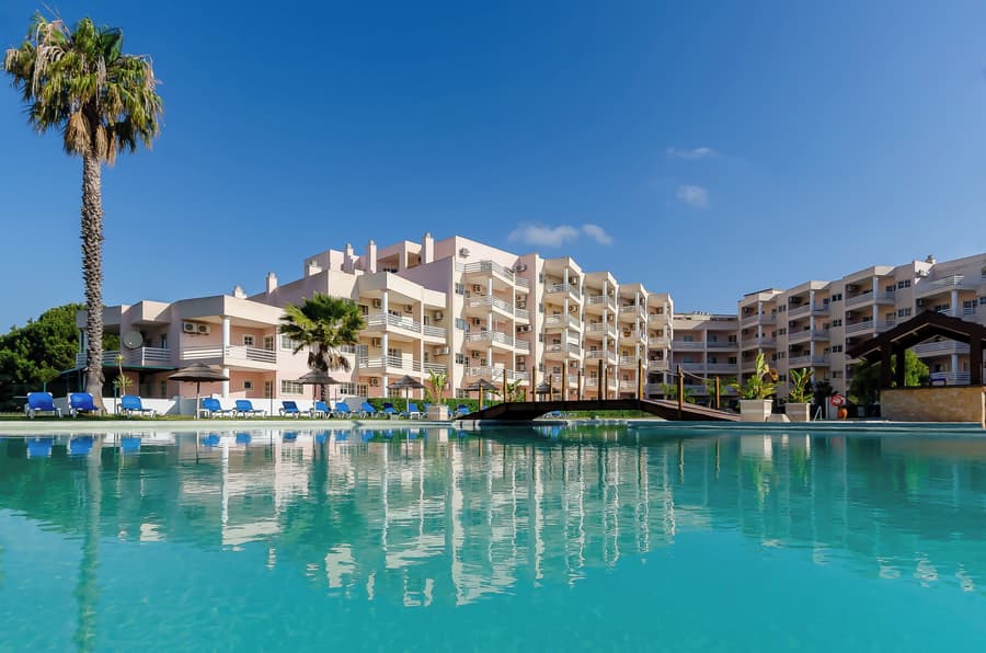 TURIM Estrela do Vau Hotel