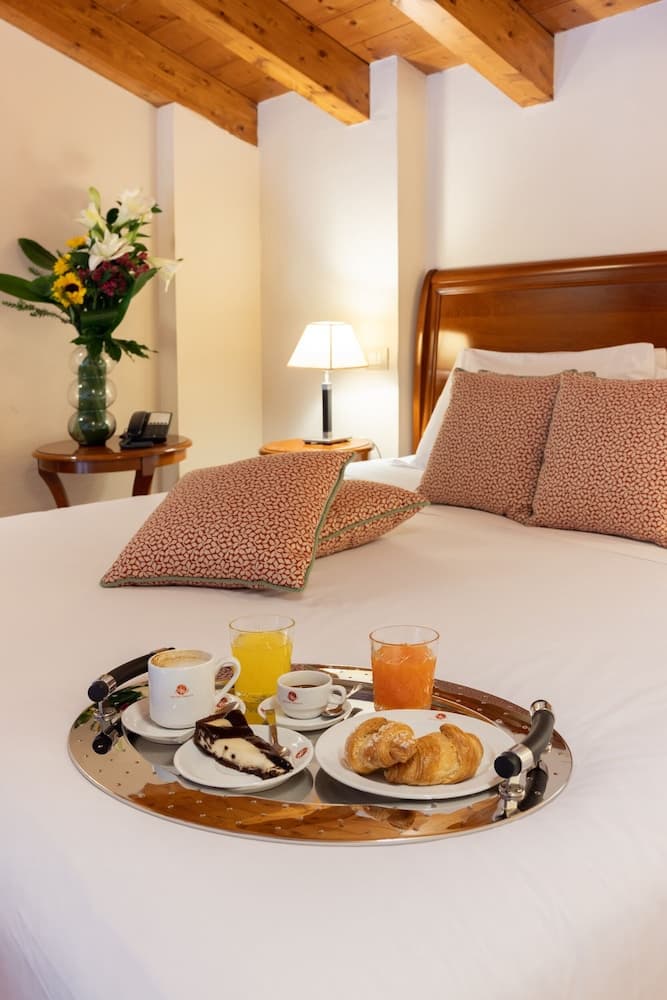 Hotel Venice Resort Airport