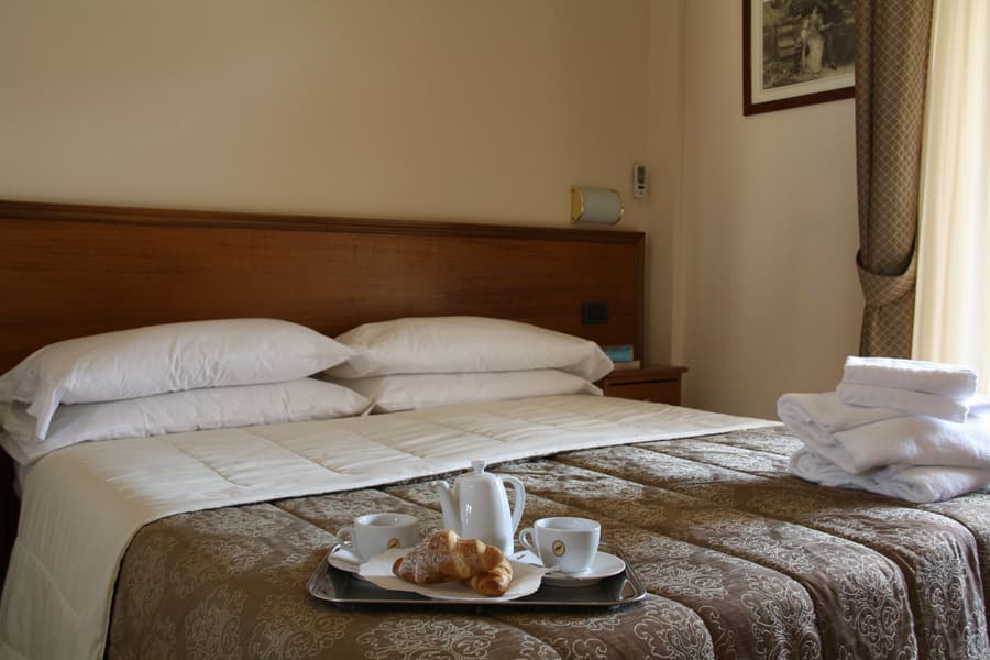 Pausania Inn