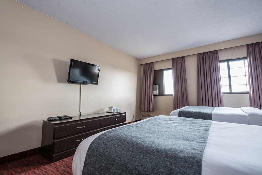 Argyll Plaza Hotel