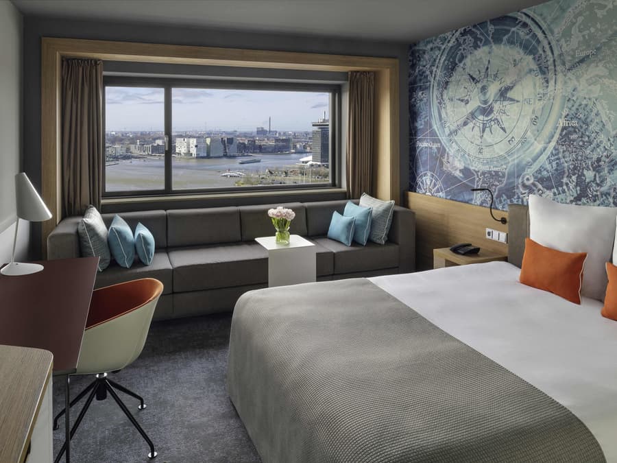Mövenpick Hotel Amsterdam City Centre