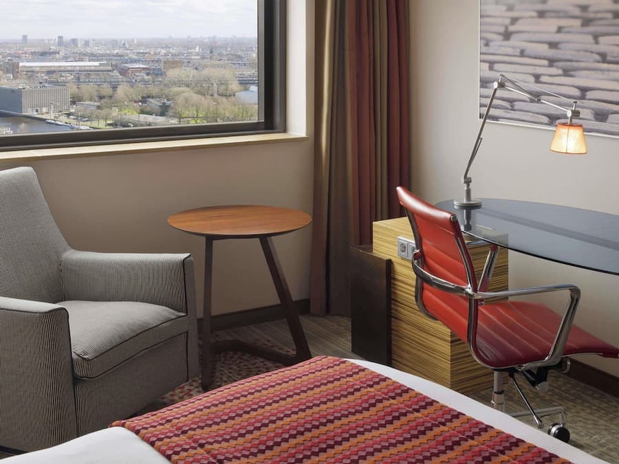 Mövenpick Hotel Amsterdam City Centre