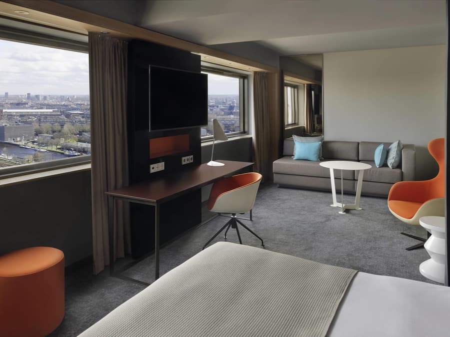 Mövenpick Hotel Amsterdam City Centre
