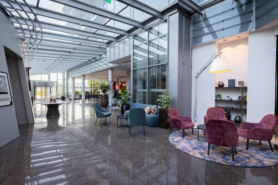 Clarion Hotel Bergen Airport Terminal