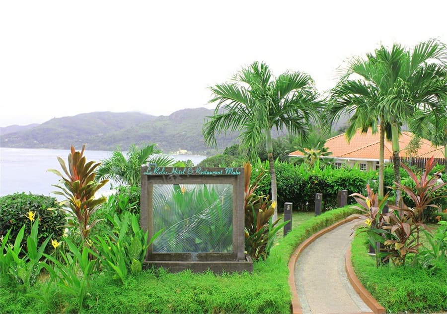 Le Relax Hotel and Restaurant