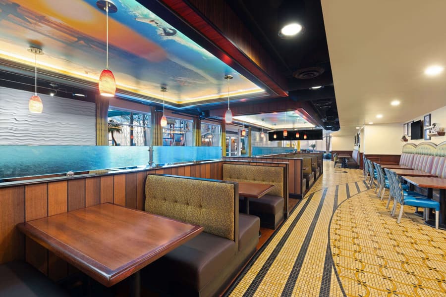 La Quinta Inn and Suites by Wyndham at WaTiki Waterpark